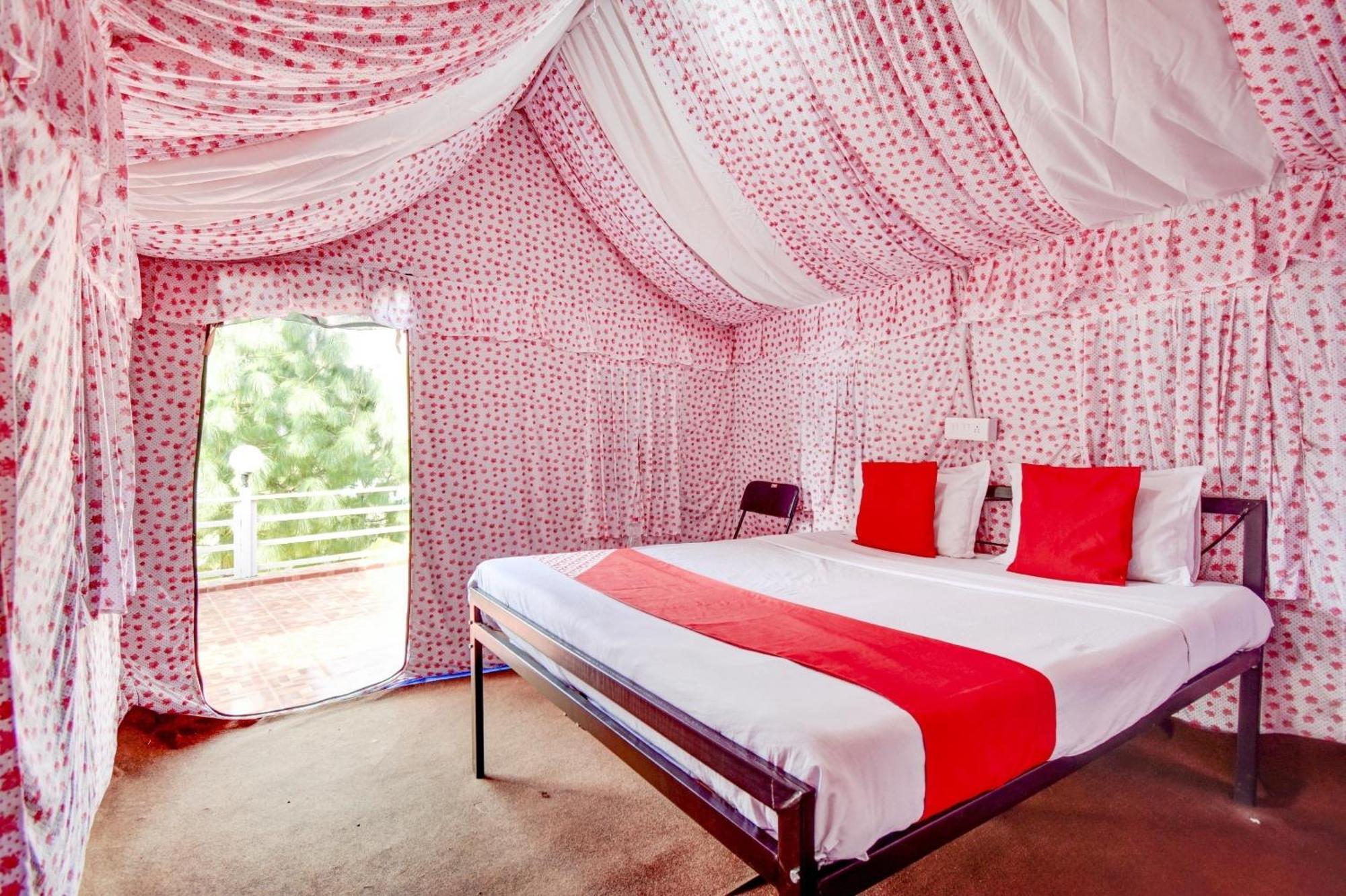 מוסורי Hotel O Pine Tree מראה חיצוני תמונה