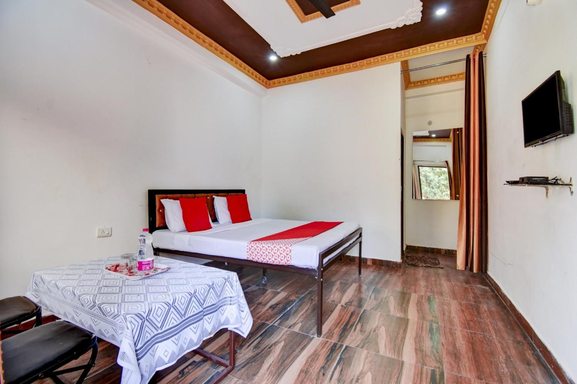 מוסורי Hotel O Pine Tree מראה חיצוני תמונה
