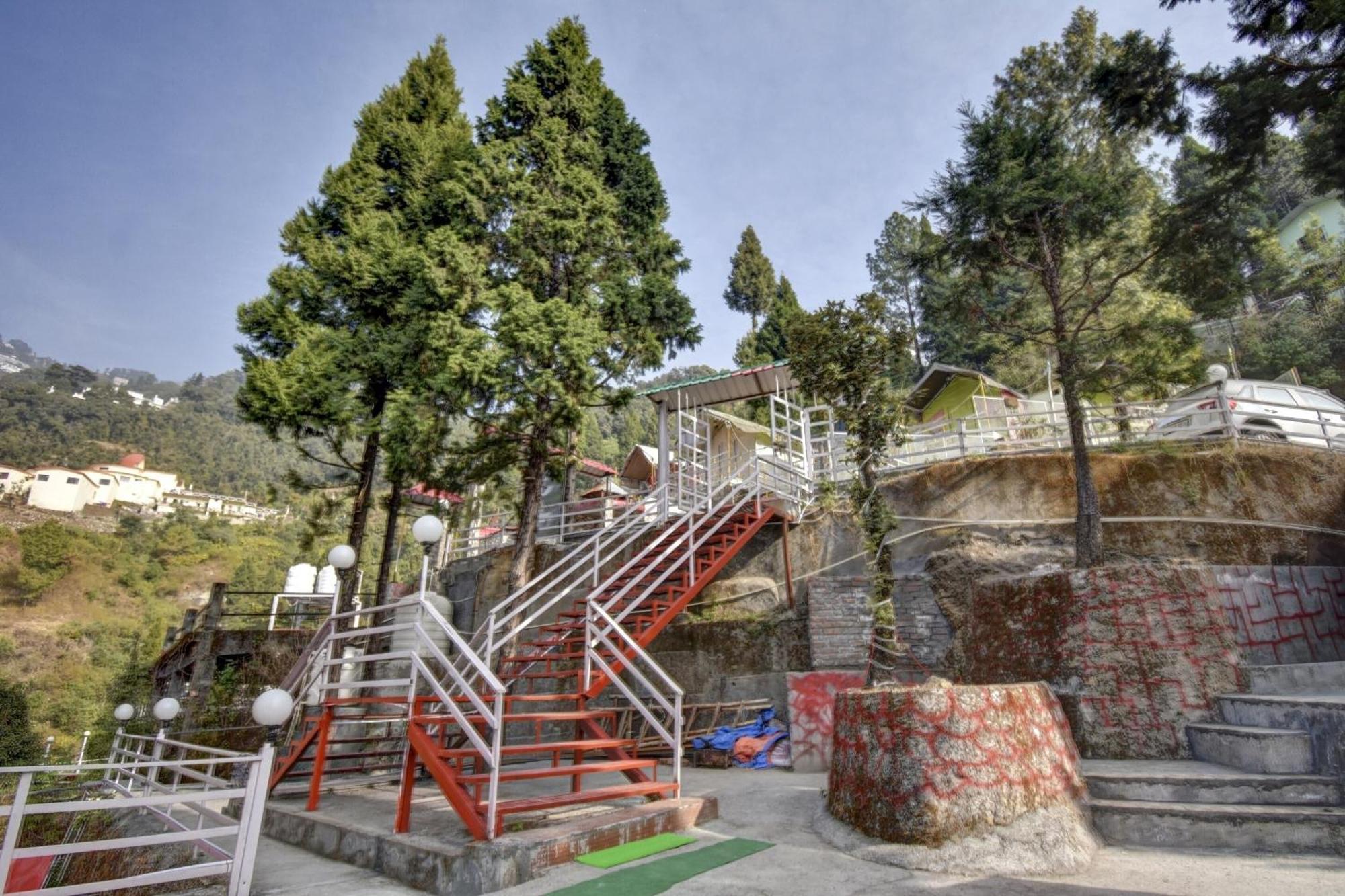 מוסורי Hotel O Pine Tree מראה חיצוני תמונה