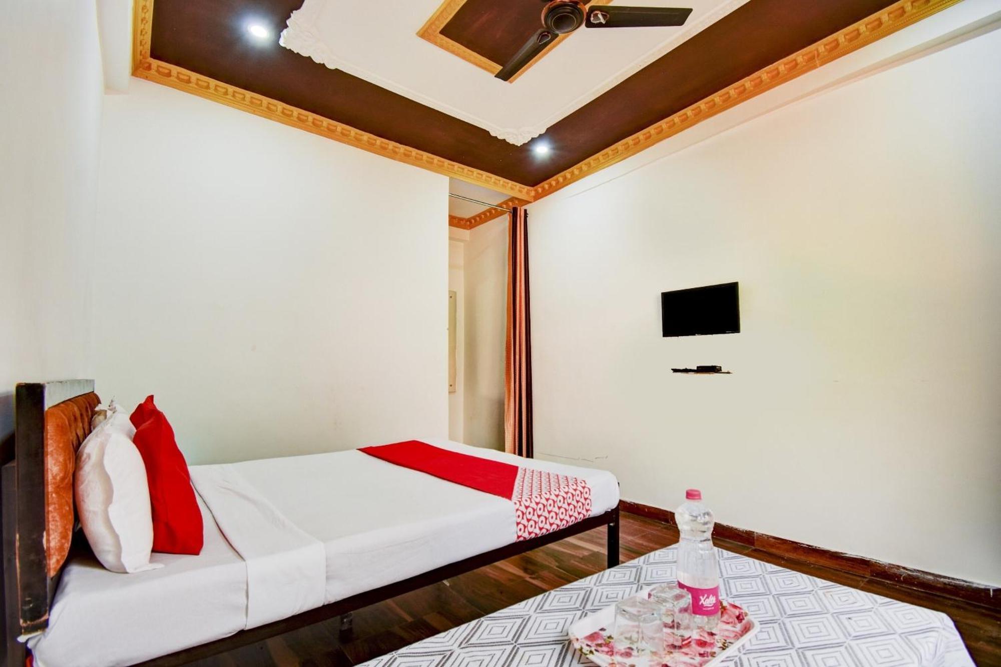 מוסורי Hotel O Pine Tree מראה חיצוני תמונה